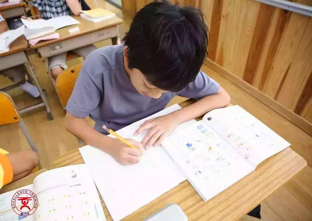辅导孩子写作业,耐心比方法更重要!