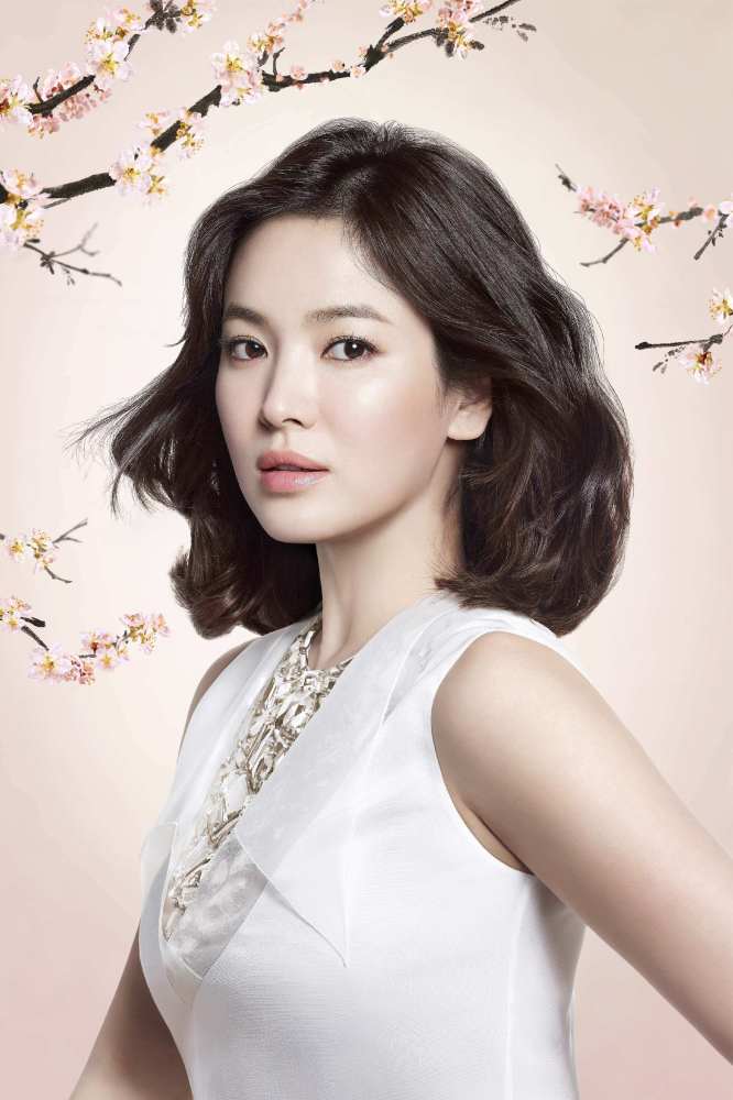 韩国女星宋慧乔,人气超旺,具有女神的气质和特色