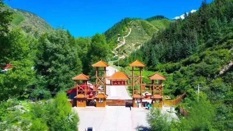 甘肃,旅游景区,景点,鸡峰山国家森林公园,雪山,张掖,兰州,冰沟河,陇南