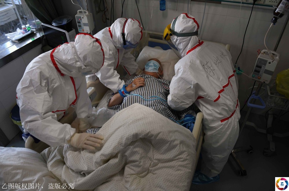 新冠肺炎,重症病区,医护人员,闷热,暖宝宝
