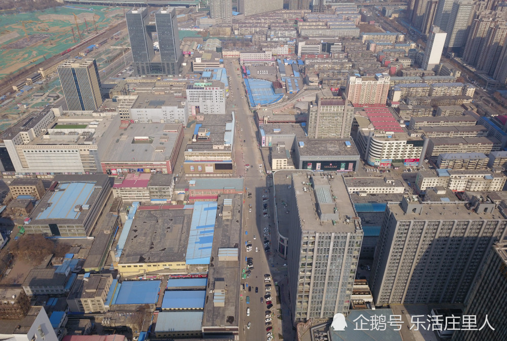 揭秘石家庄空城期间画面,街道空无商铺紧闭,车辆增多车位难求