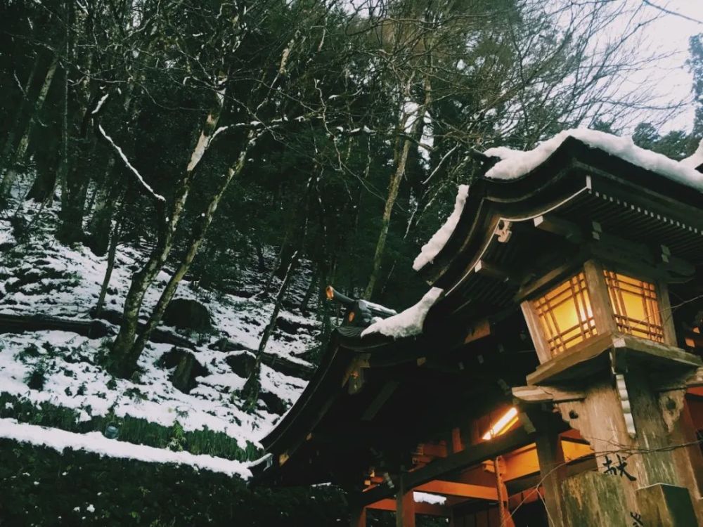 日本京都—你看到过贵船神社的雪景吗?