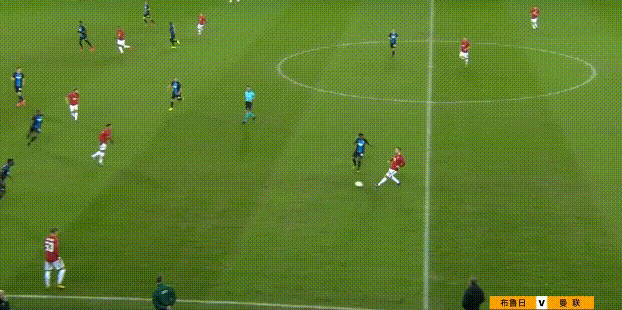 卢克-肖孤立无援只能自己来布鲁日就是简单粗暴的战术,在卢克-肖前插