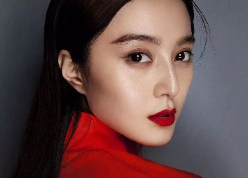 大红唇过时了,现在流行的"裸唇妆"才是女主标配,女星们都宠它