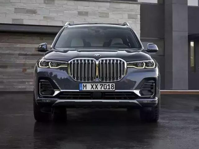 德系顶级轿跑suv,全新宝马x8亮相,网友:"霸气!"