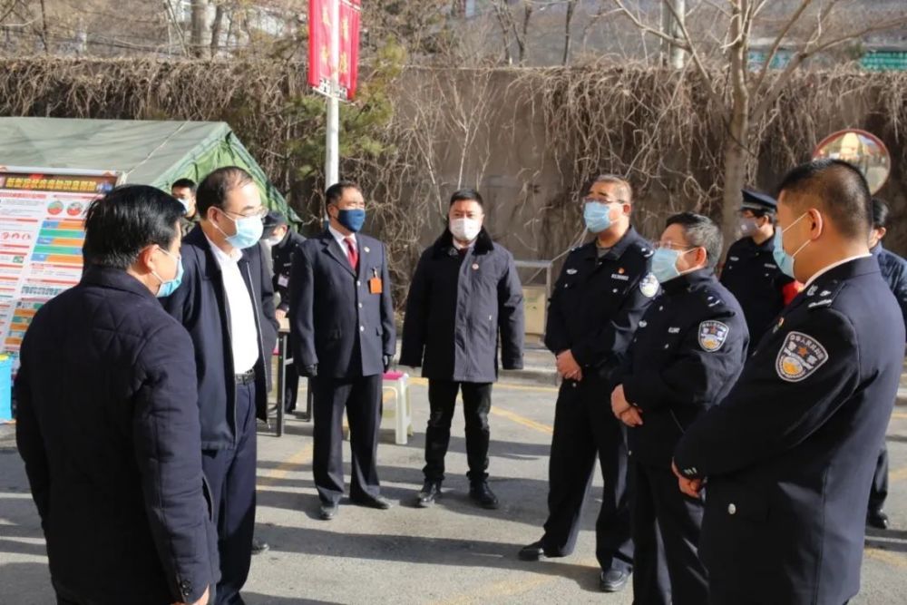 延安市人民检察院检察长刘惠生到延安监狱检查指导疫情防控工作