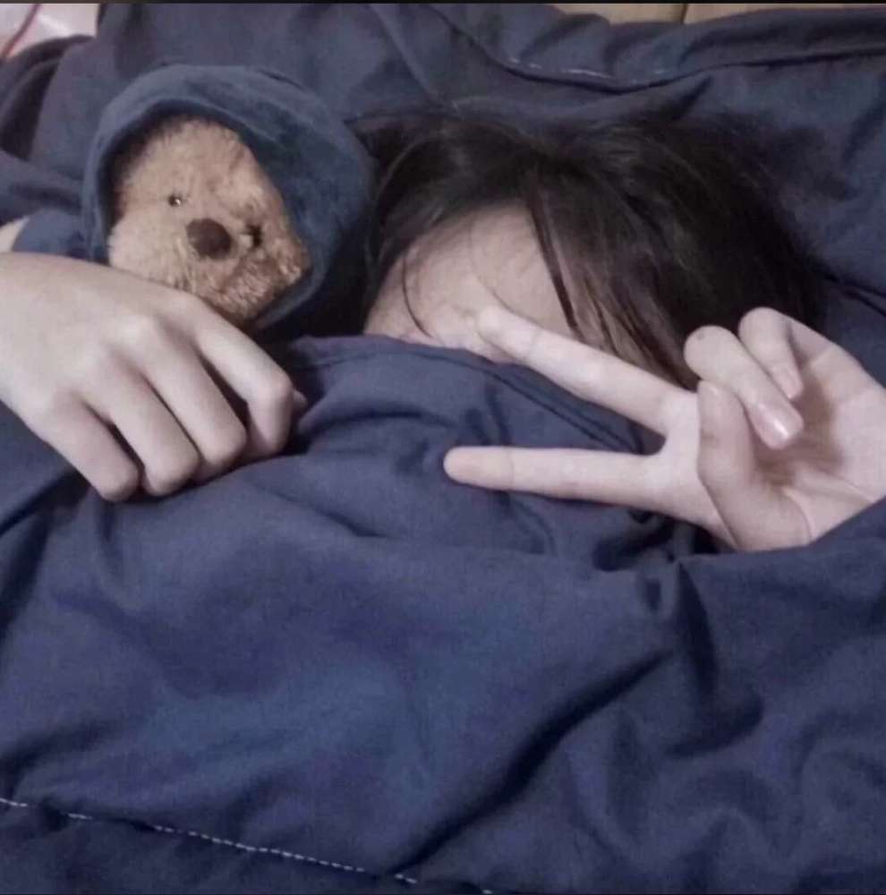 原宿风·至尊版·伤感女头:我想的不是你,是曾经掏心掏肺的自己