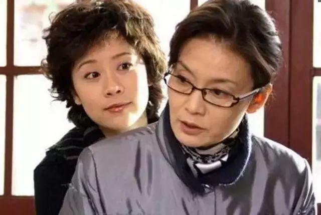 "悲剧女皇"潘虹:10岁丧父,32岁离婚后不再结婚,一生无