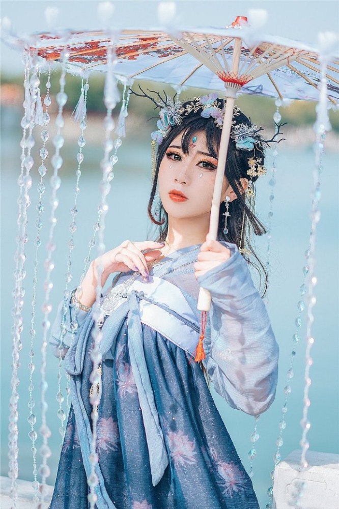齐胸襦裙,汉服少女!