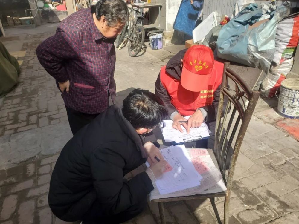 延安山丹丹青年志愿者齐心协力抗击疫情