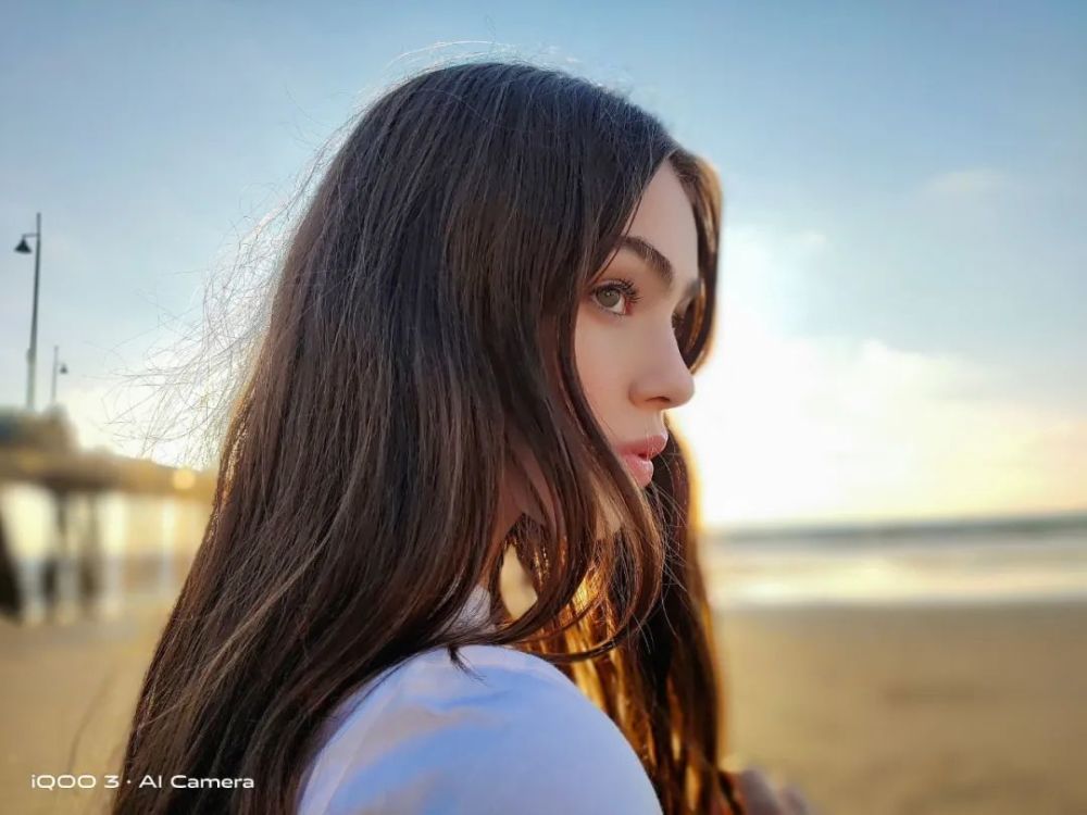 人像模式拍摄 实现自然虚化效果