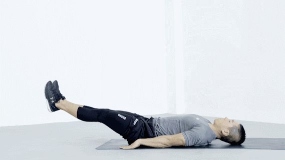 女性在健身锻炼前,先不要急,先把核心肌群练好很重要