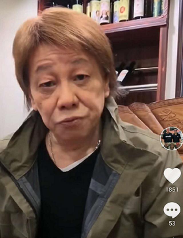 71岁梁小龙罕露面!满脸皱纹显老态,曾二婚娶小20岁娇妻却陷丑闻