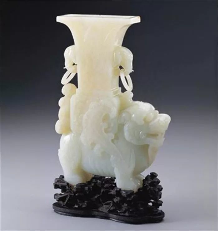 清代宫廷仿古玉器