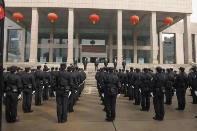 河南省公安厅机关100名青年民警支援基层,到疫情防控一线去!