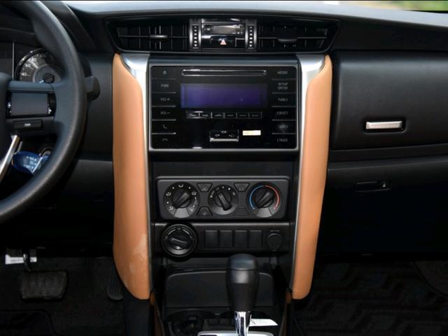 实惠型硬派suv丰田穿越者fortuner