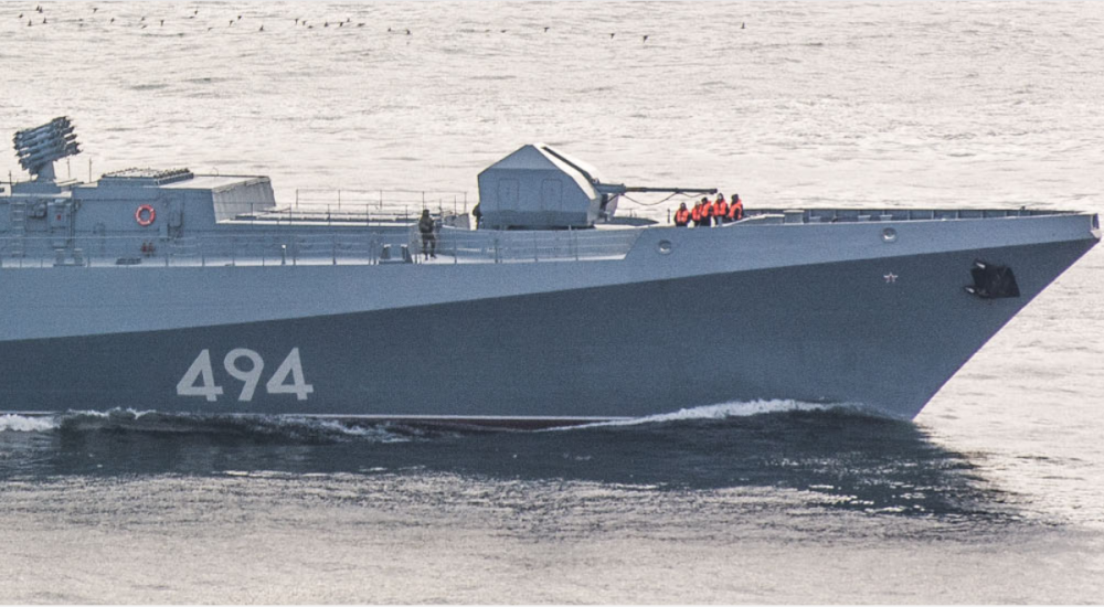 11356m型格里戈洛维奇海军上将级护卫舰499号过海峡