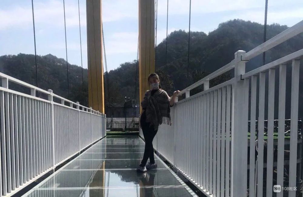玻璃桥,天台,玻璃栈道
