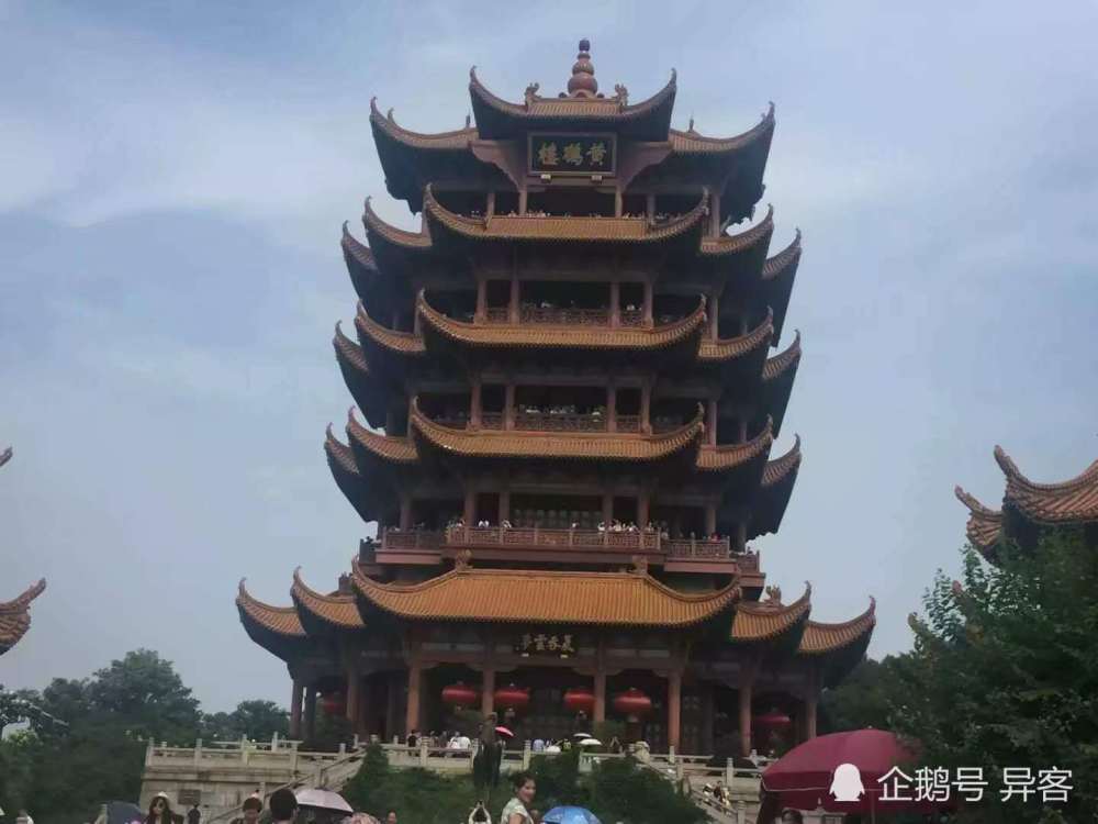 追忆黄鹤楼,春天已来武汉终将战胜新冠.到时候再游再赏樱花
