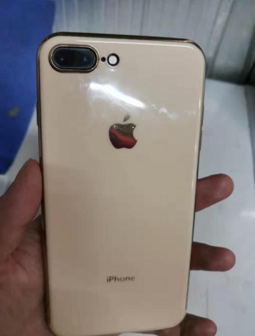 据说马上上新款iphone,现在买二手iphone8plus值得吗?