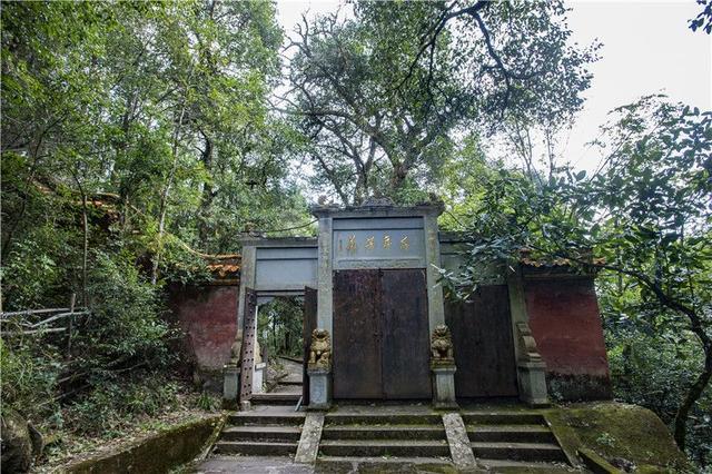 楚雄紫溪山风景区