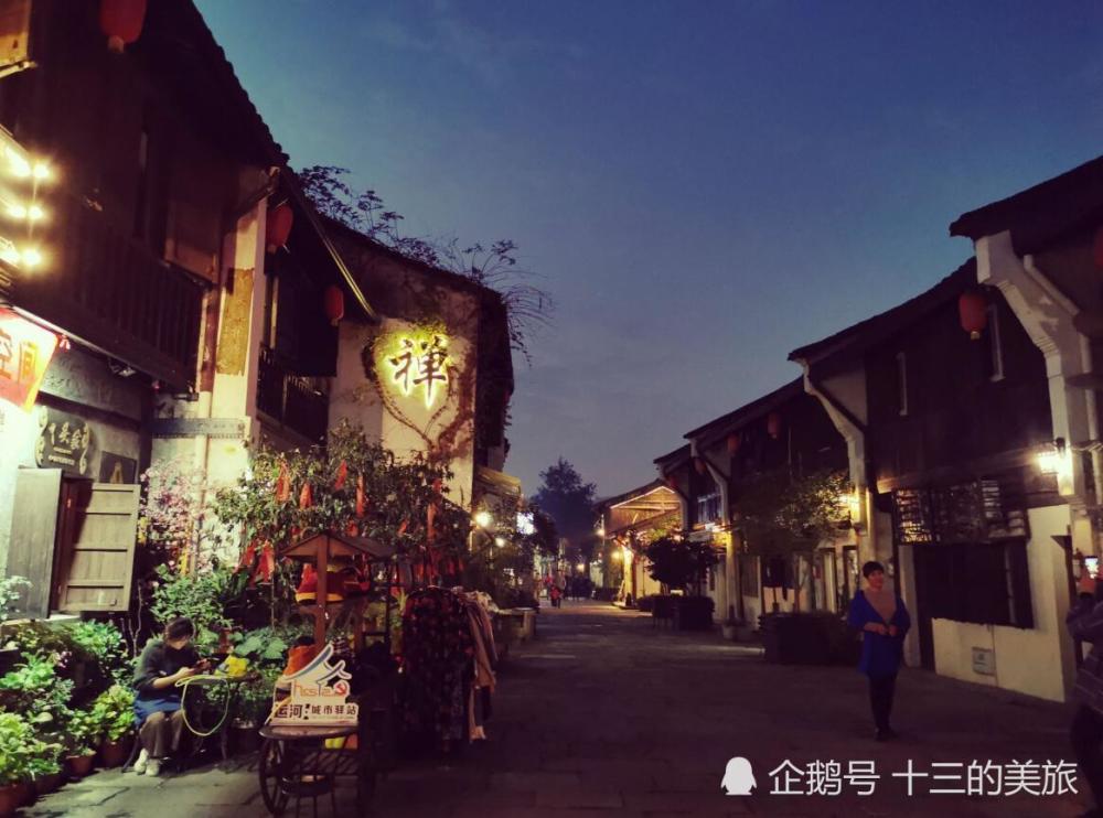 杭州运河旁的这条老街,保留了百年前的模样,原汁原味