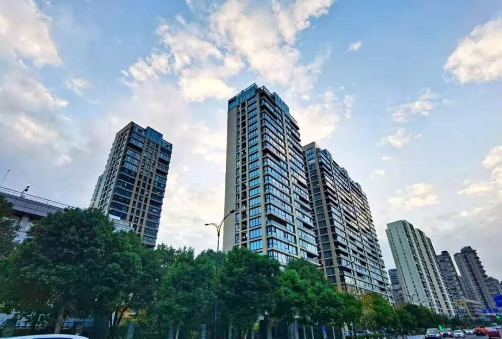 时代滨江 万科时代翡翠滨江 挂牌聚价: 5.