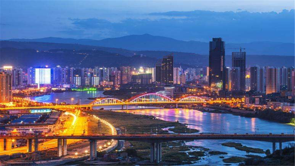 中国2座西北城市,兰州和西安差距究竟有多大?最终谁是