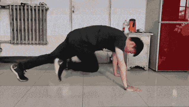 壁纸 动物 狗 狗狗 639_362 gif 动态图 动图