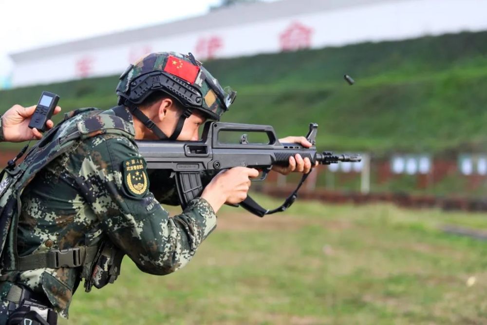 武警特战队员猎人训练,张张图片都精彩!