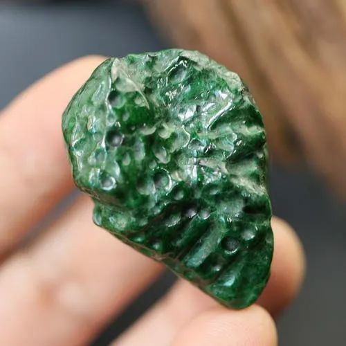 翡翠花开富贵平安,除了飘花,翡翠中的这些花同样让人着迷!