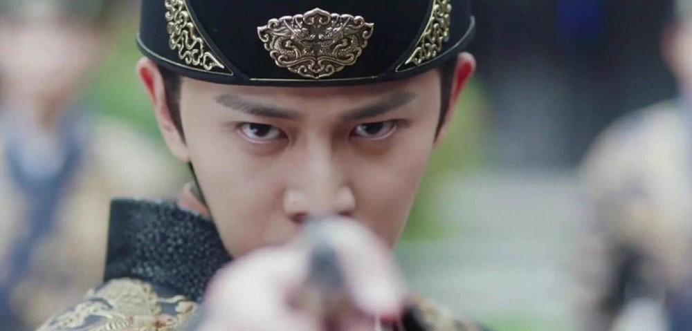 《锦衣之下》的男主任嘉伦"再次"大火,他凭什么?演技!