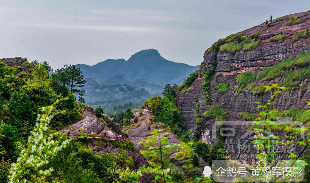江西石城县琴江镇通天寨:丹霞地貌很迷人风景美丽独特