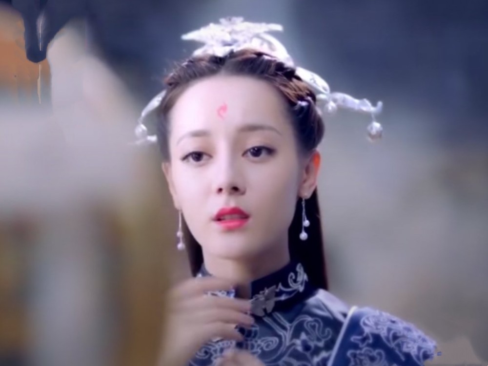 《三生三世枕上书》凤九大婚礼服华丽,为何头饰没白浅