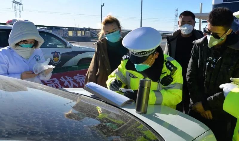 人民警察,梁明,德令哈市,疫情防控