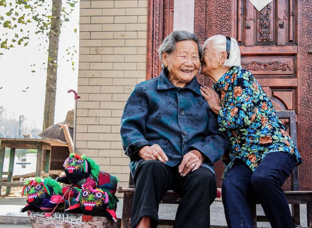 中国第一长寿老奶奶,出生于光绪12年,成功活到了134岁