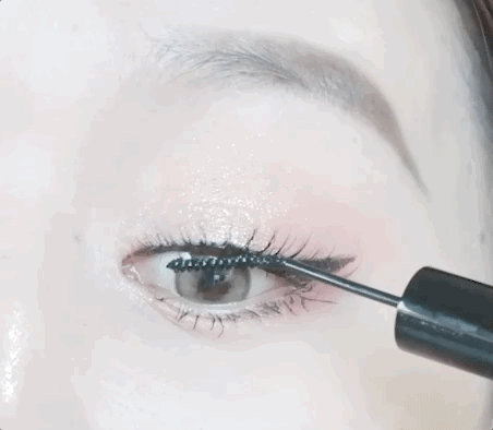 手残党也能学会的假睫毛贴法