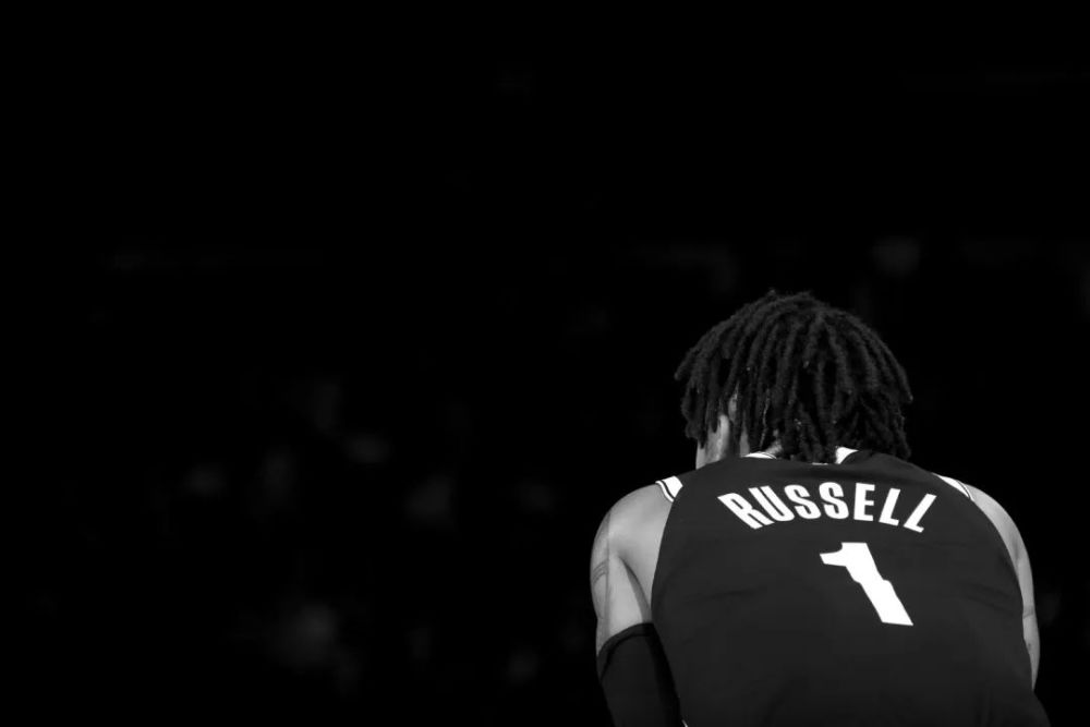 d"angelo russell ---- ice russell russell dlo_ _: 在看