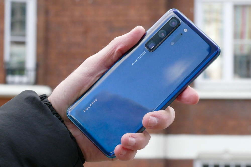 华为p40外观海报泄露:五款配色可选,5200万像素相机