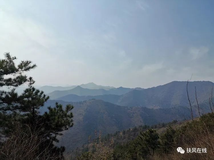 10日开园起,扶风人持本人身份证免野河山景区