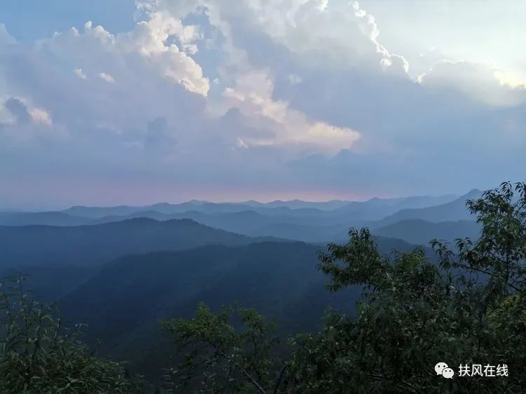 10日开园起,扶风人持本人身份证免野河山景区
