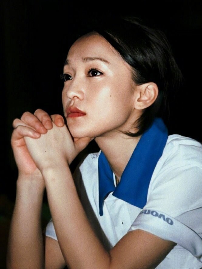 周迅34岁旧照曝光,绝美颜值零死角,少女感满满