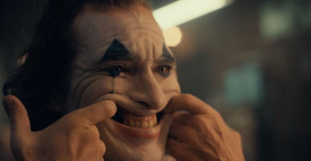 戴上面具你才能做"真实"的自己——《joker》