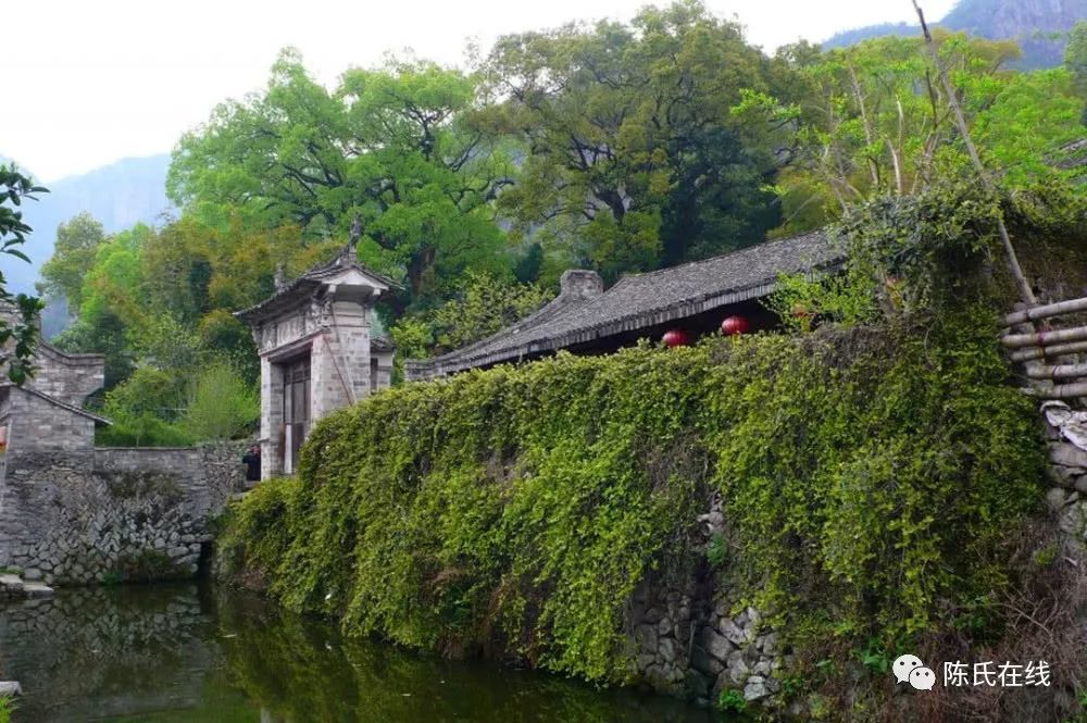 浙江省永嘉县有一个按八卦阵营造的陈姓古村落