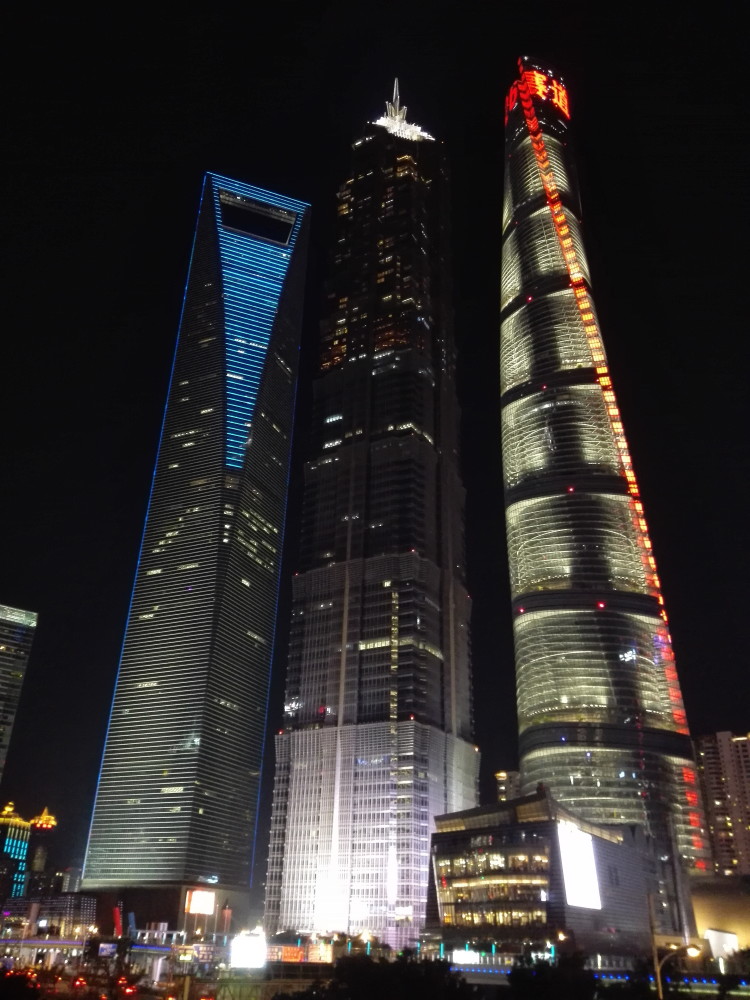 上海东方明珠夜景鉴赏