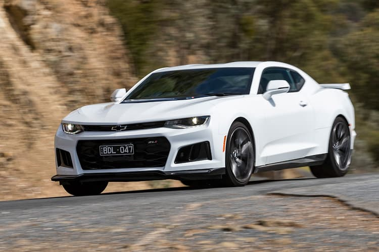 2t v8的狂暴动力:2020款雪佛兰科迈罗camaro zl1