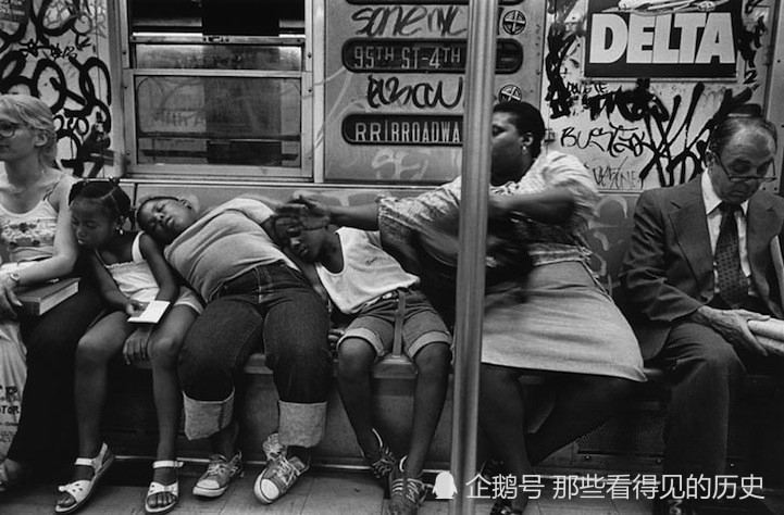 老照片 80年代的美国纽约街头 看看和你想象中一样不