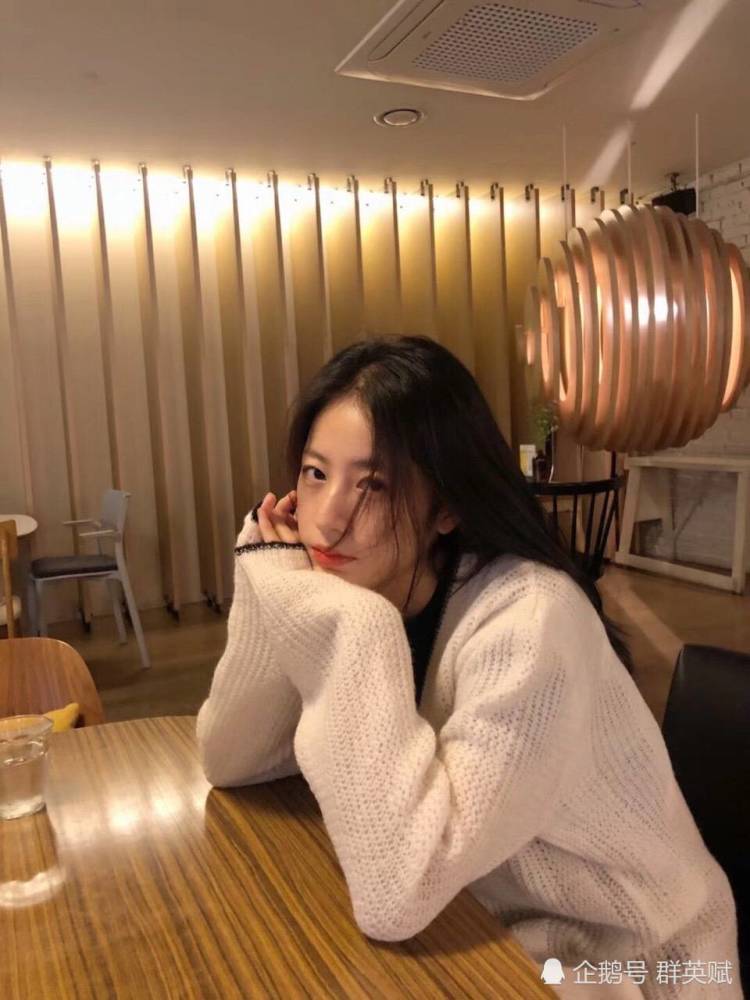 周雨彤:有一个人,教会你怎样去爱了,但是,他却不再爱你了