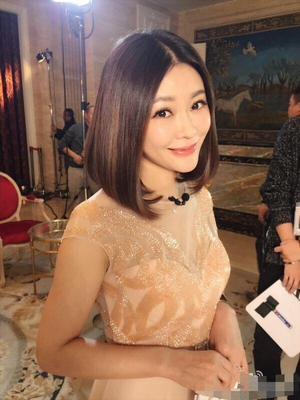 还记得《交换空间》的王小骞吗?当年离开央视,如今过得怎么样?
