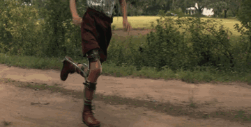 阿甘正传男主与妻子确诊新冠肺炎,网友:病毒面前,人人